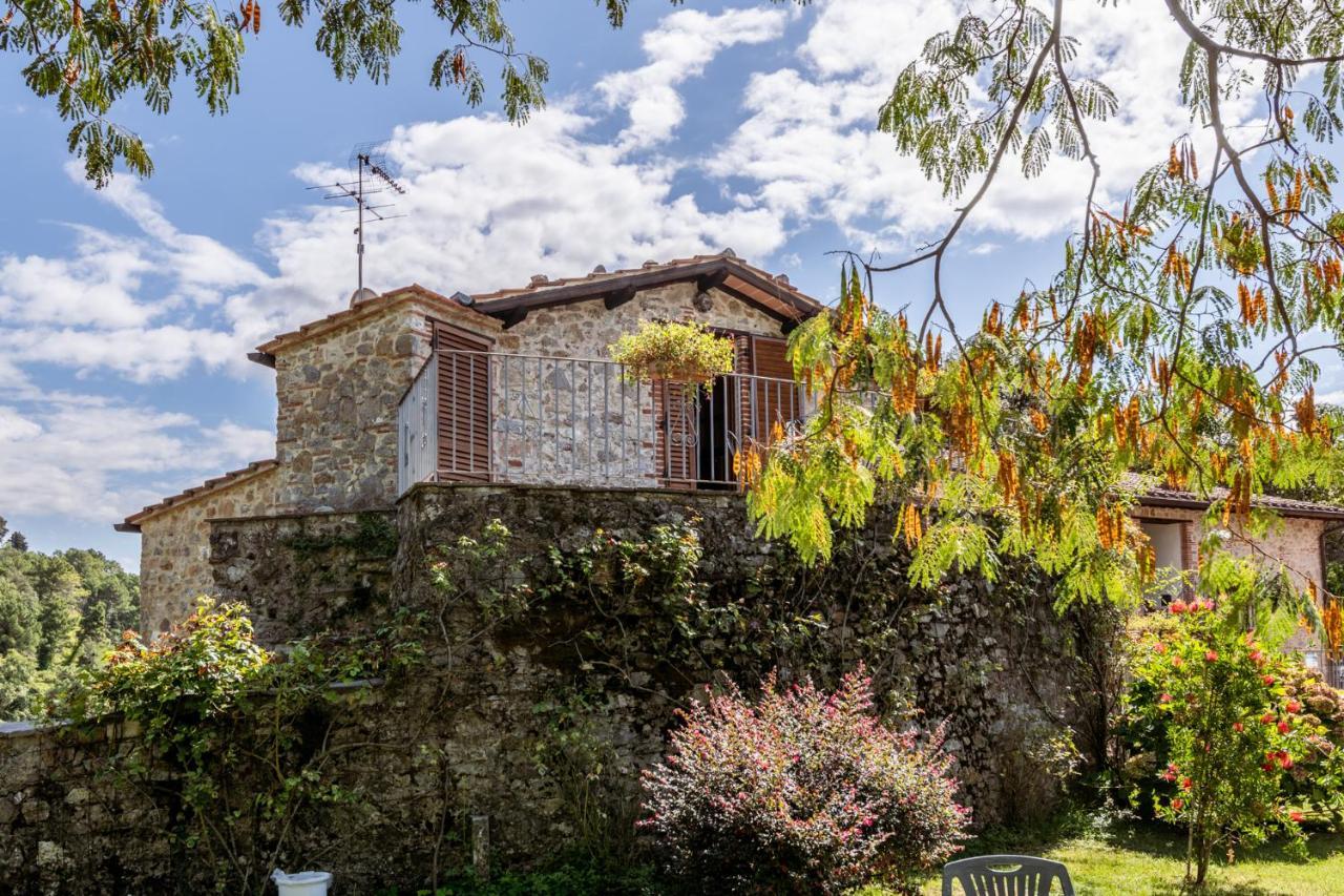 Al Giardino Degli Ulivi Guest House Santa Maria Albiano Екстериор снимка